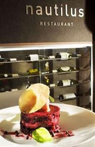 Oceania Brest Centre Hotel