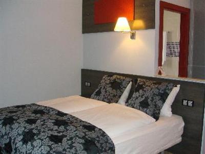 Casablanca Suites