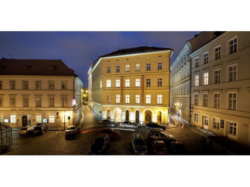 Charles Bridge Palace