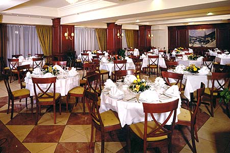 Best Western Lingos Hotel