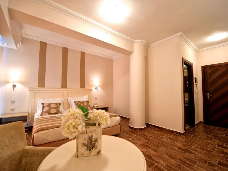 Enastron View Hotel