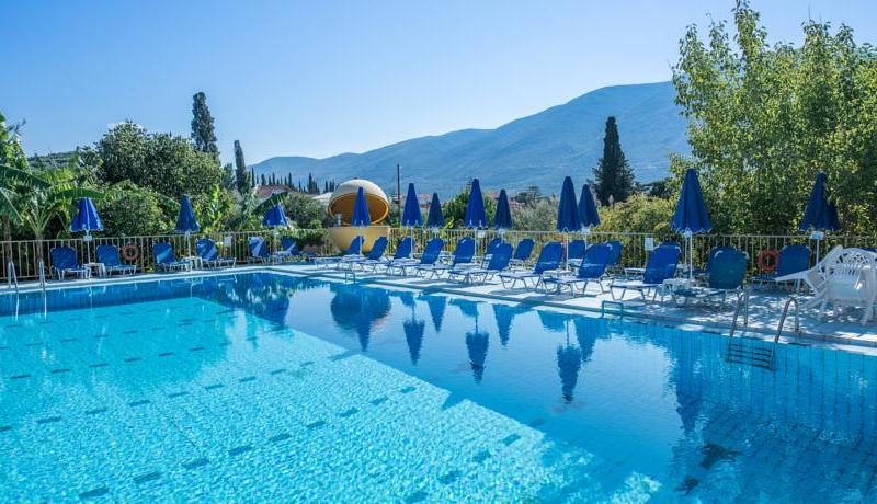 Koukounaria Hotel & Suites