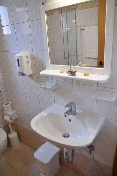 Hotel Brati II Beach