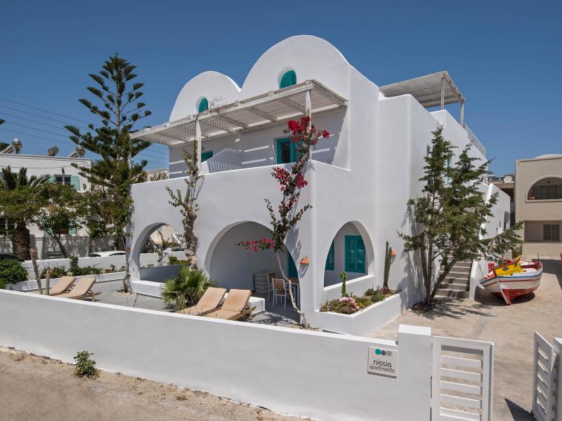 Nissia Apartments
