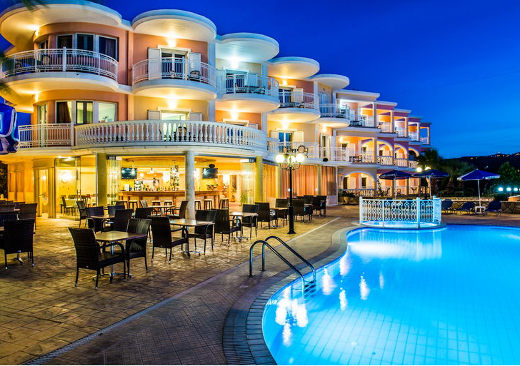 Arkadia Luxury Hotel Apartments