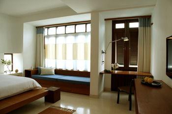Lets Sea Hua Hin Al Fresco Resort
