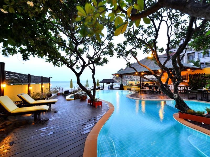 Supatra Hua Hin Resort