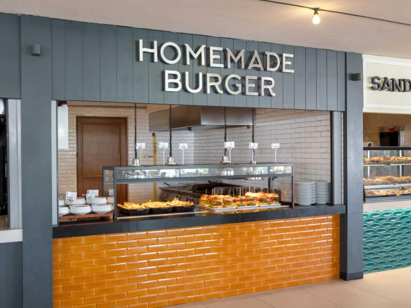 Kirman Belazur Resort & Spa