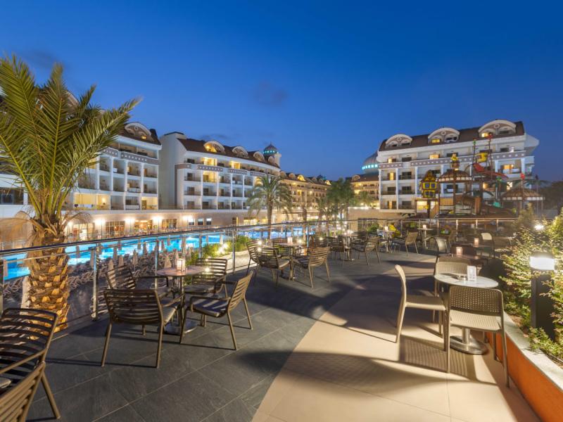 Kirman Belazur Resort & Spa