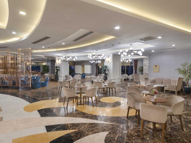 Kirman Belazur Resort & Spa