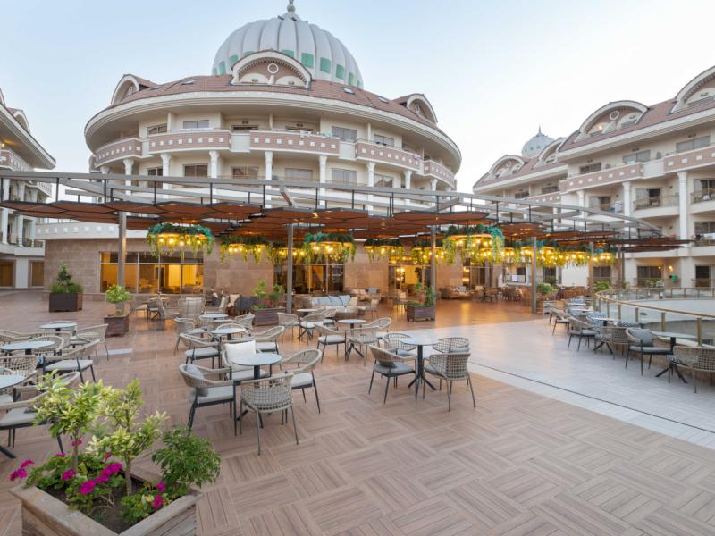 Kirman Belazur Resort & Spa