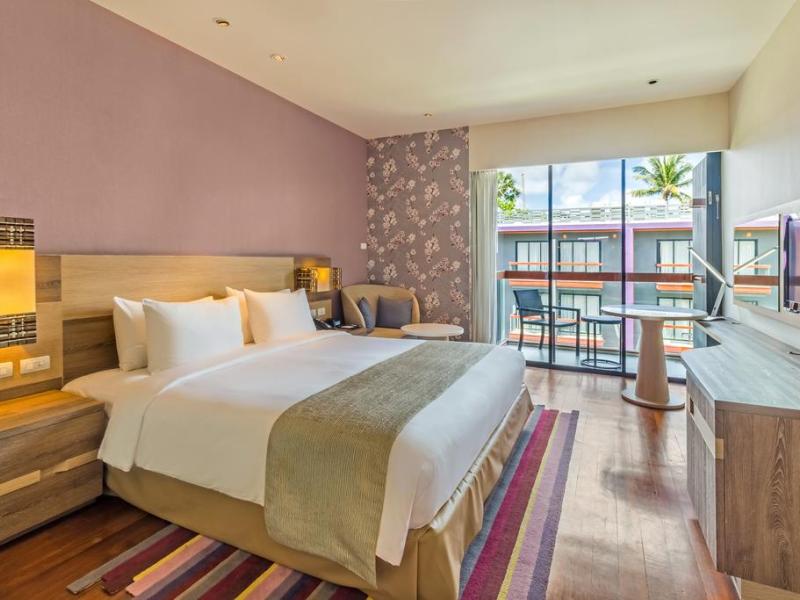 Holiday Inn Express Phuket Patong Beach Central