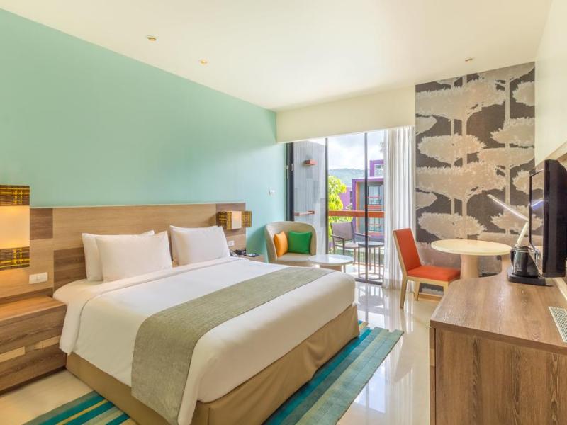 Holiday Inn Express Phuket Patong Beach Central