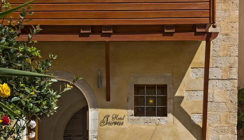 Ionas Hotel 