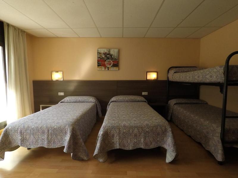 El Hotel Somriu City M28