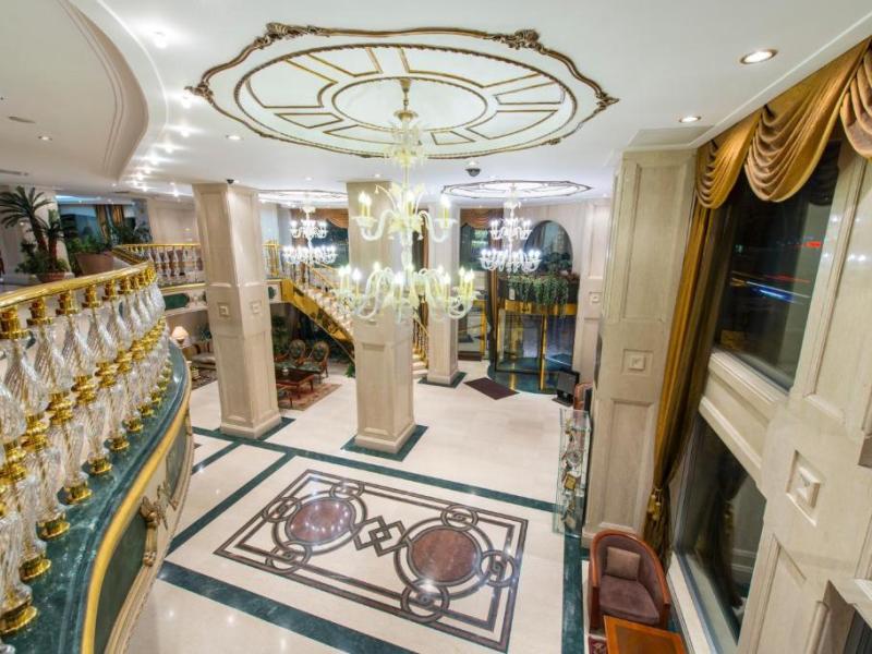 Akar International Hotel