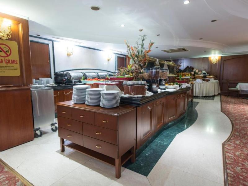 Akar International Hotel