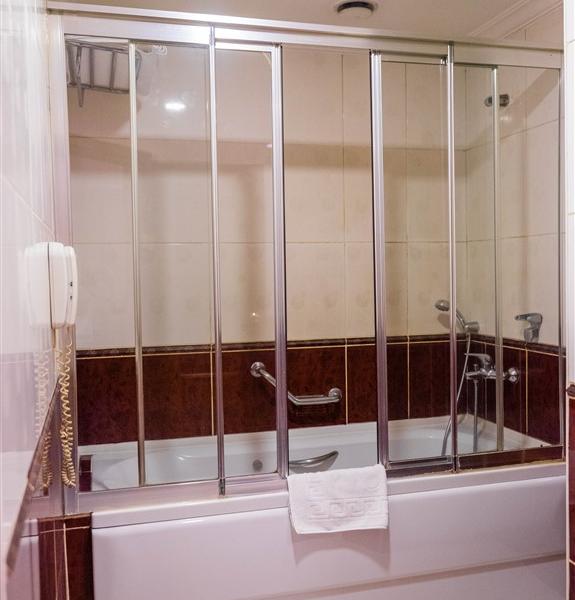 Akar International Hotel