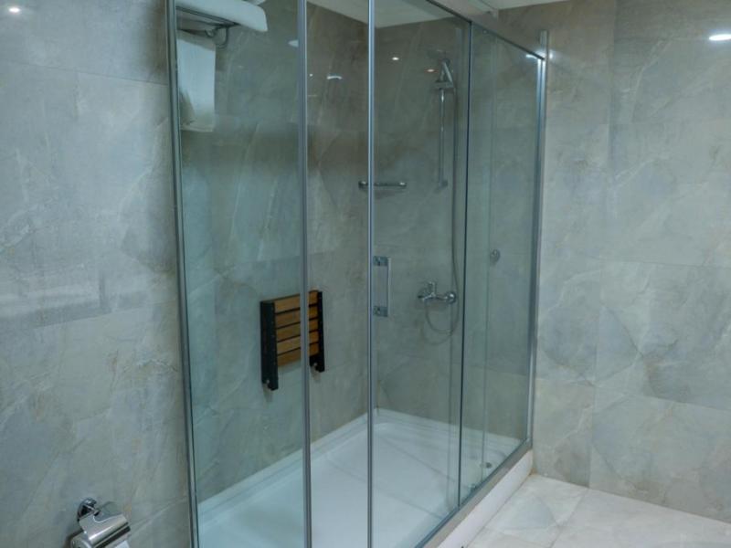Akar International Hotel