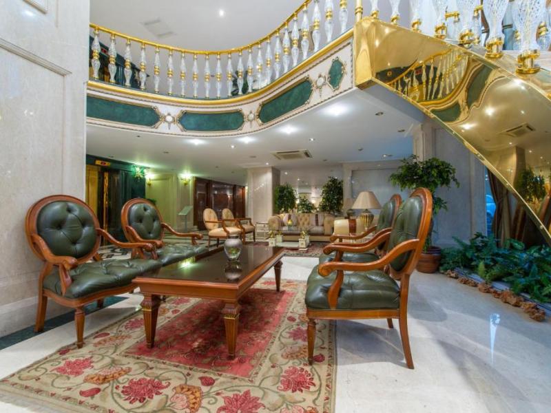 Akar International Hotel