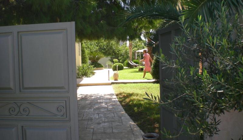 Christys Beach Villas