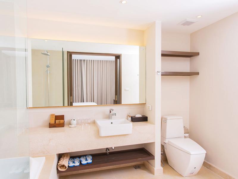 Mai Khao Lak Beach Resort & Spa
