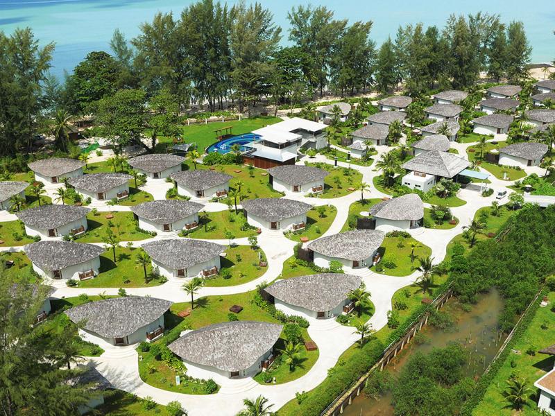Mai Khao Lak Beach Resort & Spa