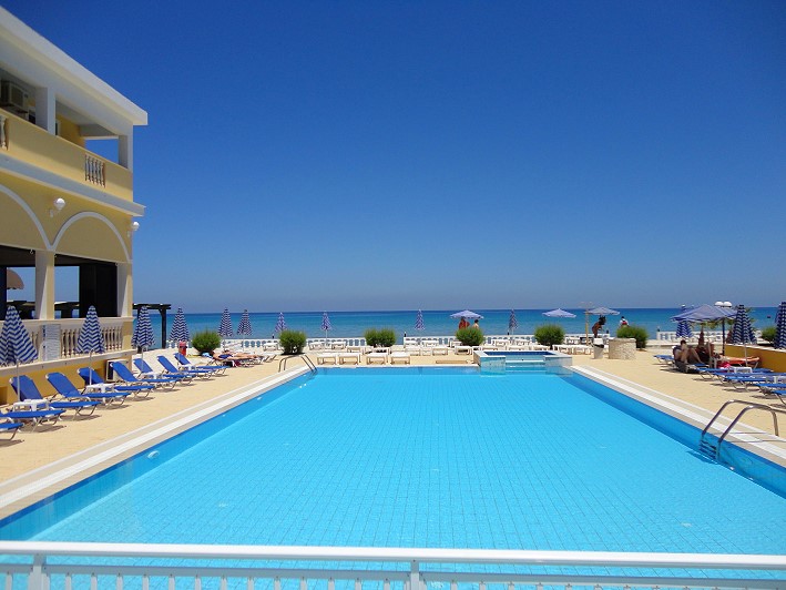 Konstantin Beach Hotel