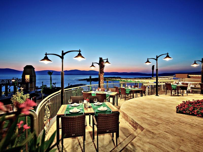 Royal Teos Thermal Resort Clinic & SPA (Sigacik)