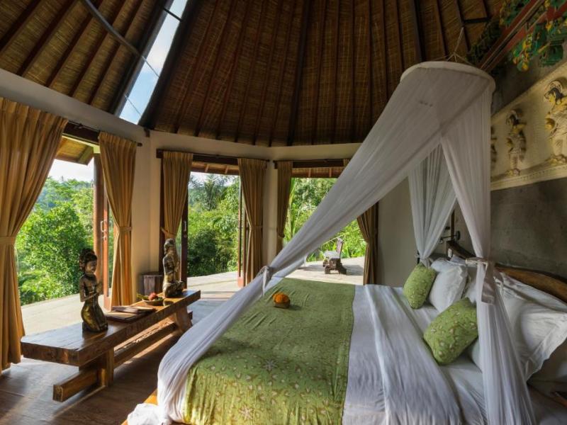 Adiwana Dara Ayu Villas