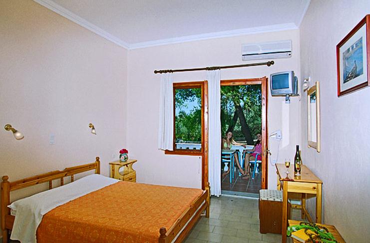 Alykes Park Bungalows & Apartments