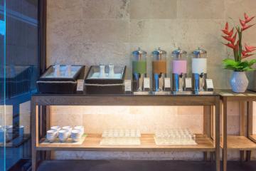 Отель Sunsuri Phuket Таиланд, пляж Най Харн, фото 16