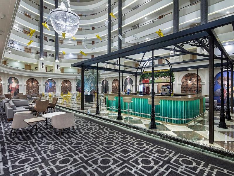 Royal Garden Beach Hotel