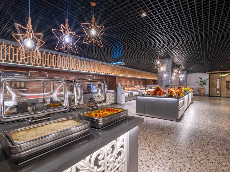 Royal Garden Beach Hotel