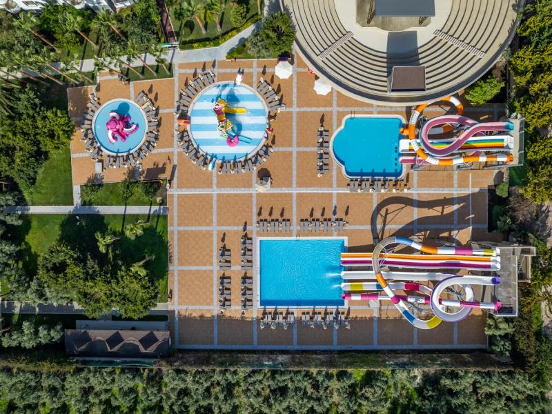 Royal Garden Beach Hotel