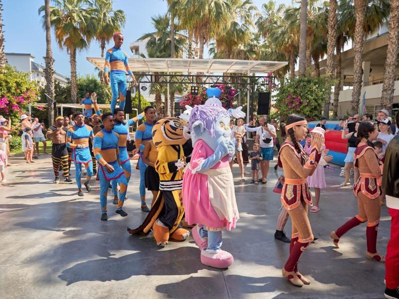 Royal Garden Beach Hotel