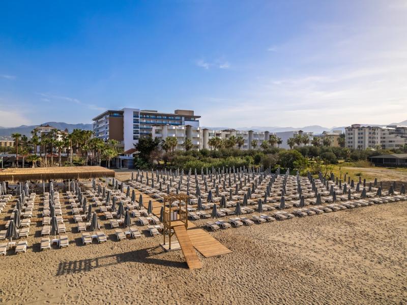 Royal Garden Beach Hotel