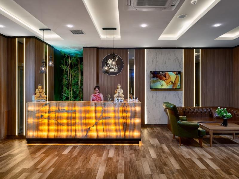 Royal Garden Beach Hotel