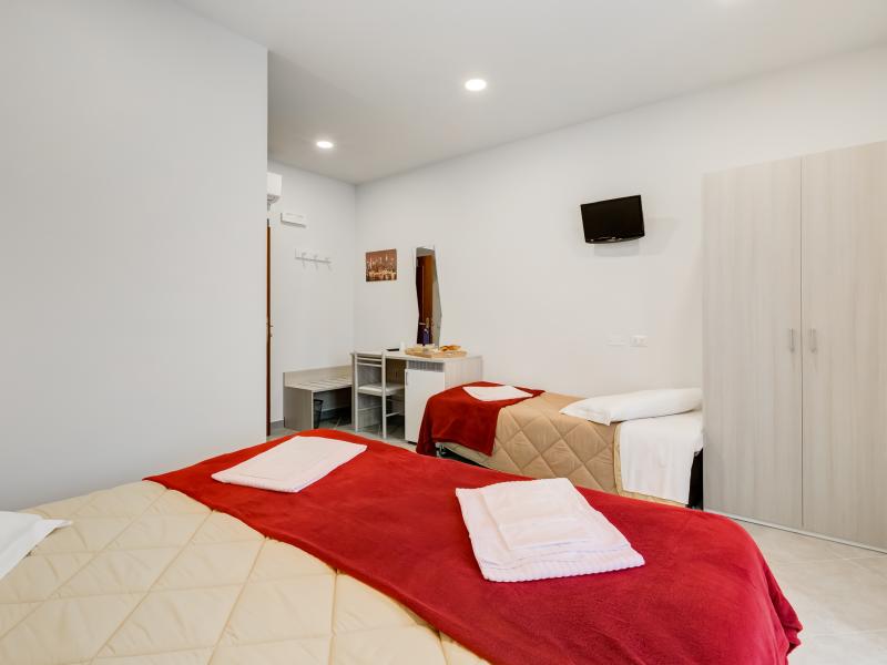 San Pietro Rooms Hotel