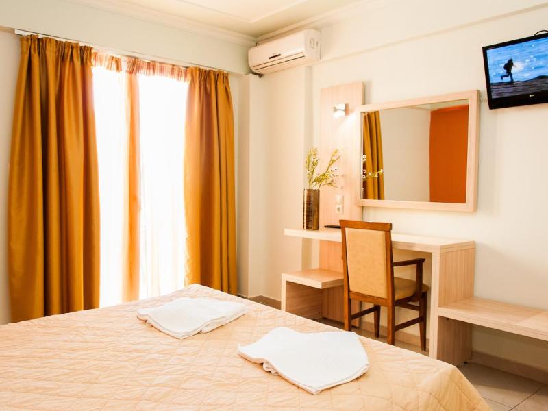 Bomo Zante Plaza Hotel & Apartments