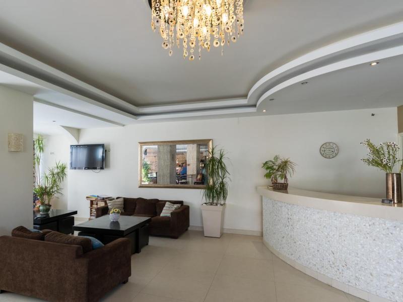 Bomo Zante Plaza Hotel & Apartments