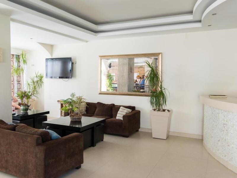 Bomo Zante Plaza Hotel & Apartments