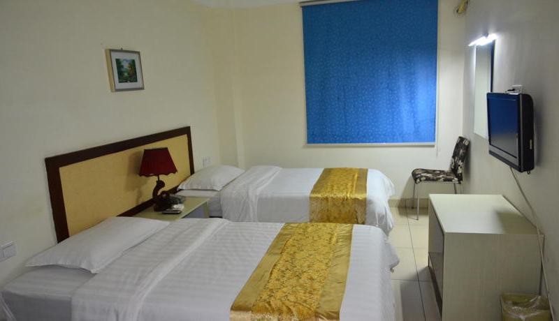 Sanya Tiantian Fast Hotel