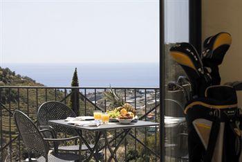 Castellaro Golf Resort