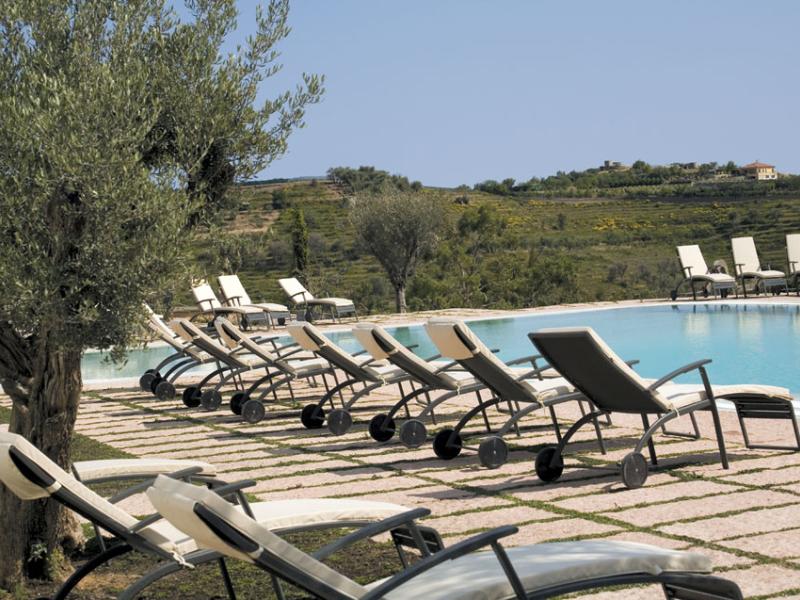 Castellaro Golf Resort