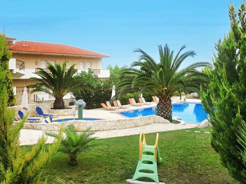 Paradise Hotel Kriopigi