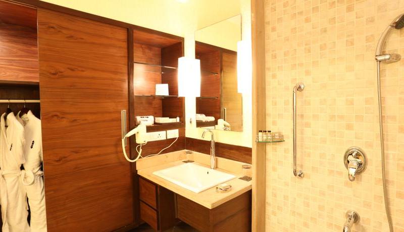 Deltin Suites