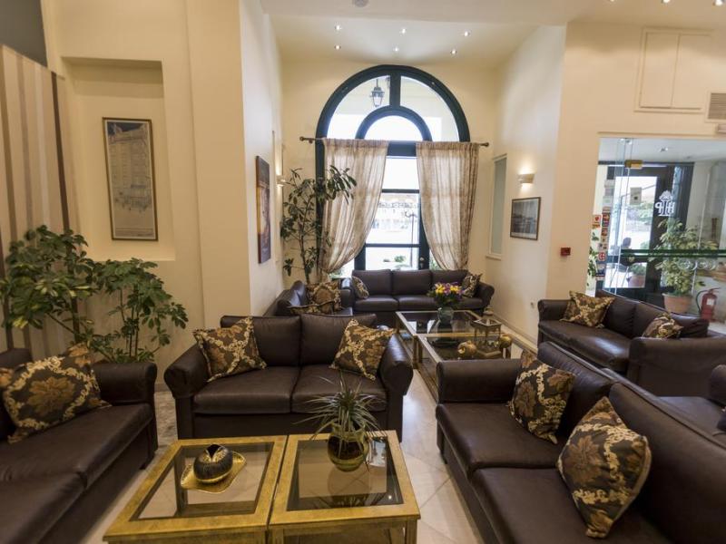 Ionian Plaza Hotel 