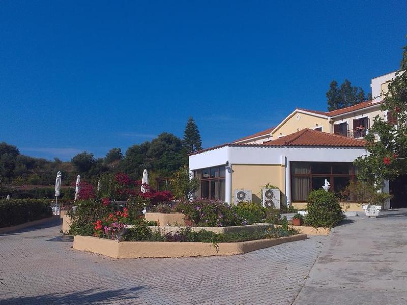 Karavados Beach Hotel