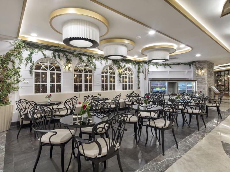 Saphir Hotel & Villas